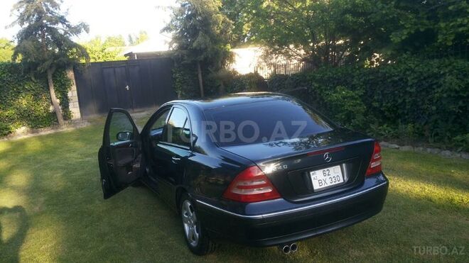 Mercedes C 240 2000, 215,000 km - 2.6 l - Zaqatala