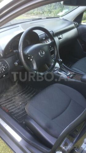 Mercedes C 240 2000, 215,000 km - 2.6 l - Zaqatala