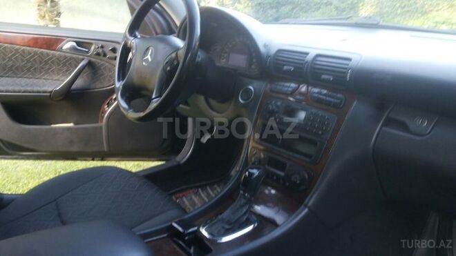 Mercedes C 240 2000, 215,000 km - 2.6 l - Zaqatala