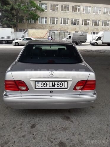 Mercedes E 230 1997, 362,469 km - 2.3 l - Bakı