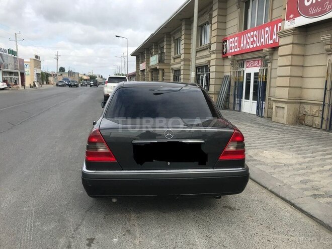 Mercedes C 180 1997, 342,354 km - 1.8 l - Bakı
