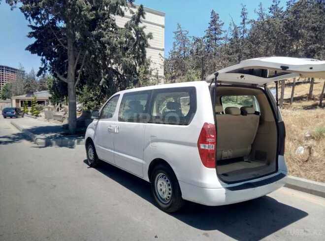 Hyundai H-1 2011, 230,000 km - 2.5 l - Bakı