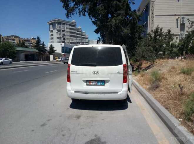 Hyundai H-1 2011, 230,000 km - 2.5 l - Bakı