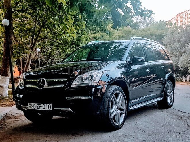 Mercedes GL 550 2010, 123,000 km - 5.5 л - Bakı