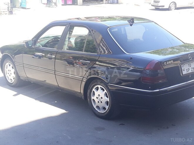Mercedes C 220 1995, 330,000 km - 2.2 l - Bakı