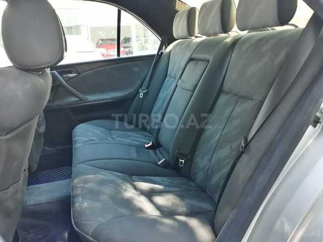 Mercedes E 240 2000, 342,000 km - 2.4 л - Sumqayıt