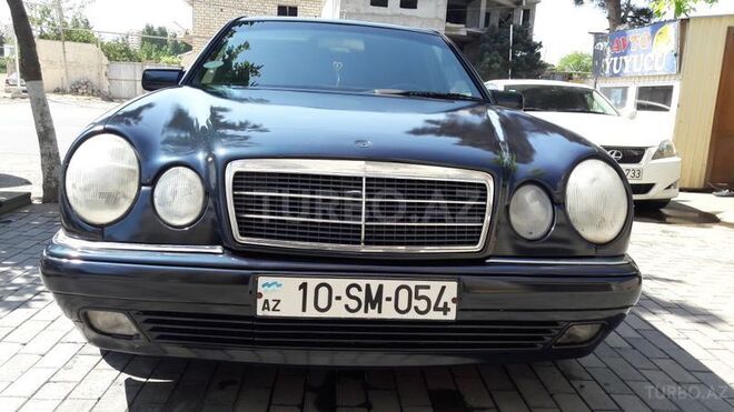 Mercedes E 320 1996, 285,000 km - 3.2 l - Bakı