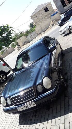 Mercedes E 320 1996, 285,000 km - 3.2 l - Bakı