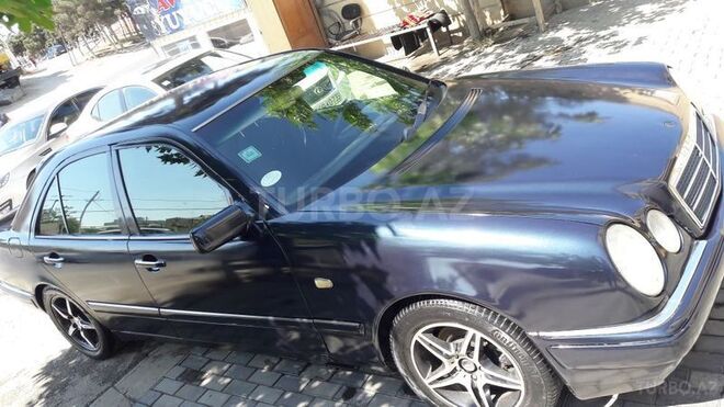 Mercedes E 320 1996, 285,000 km - 3.2 l - Bakı