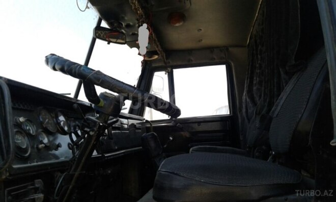 KamAz  1985, 200,000 km - 11.0 л - Bakı