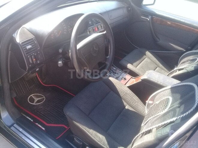 Mercedes C 180 1997, 256,000 km - 1.8 л - Bakı