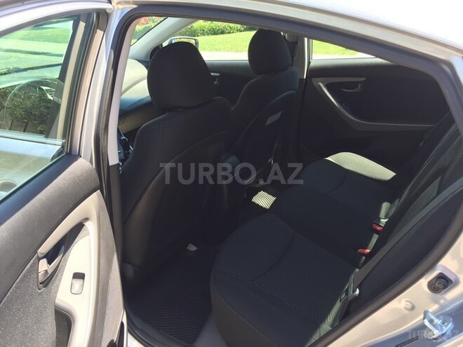 Hyundai Elantra 2014, 28,800 km - 1.8 l - Bakı