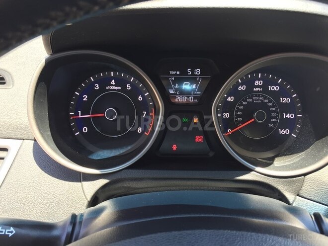 Hyundai Elantra 2014, 28,800 km - 1.8 l - Bakı