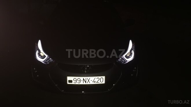 Hyundai Elantra 2014, 28,800 km - 1.8 l - Bakı