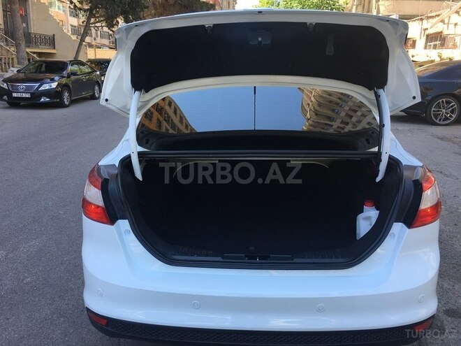 Ford Focus 2014, 104,000 km - 1.6 l - Bakı