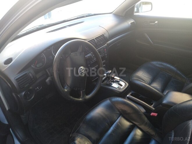 Volkswagen Passat 2001, 210,000 km - 1.8 л - Bakı