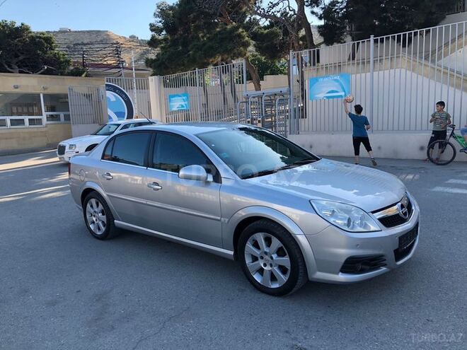Opel Vectra 2007, 220,000 km - 1.9 l - Bakı