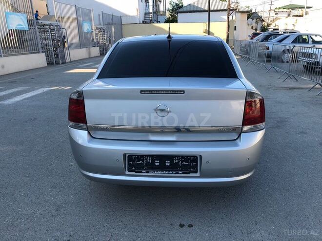 Opel Vectra 2007, 220,000 km - 1.9 l - Bakı