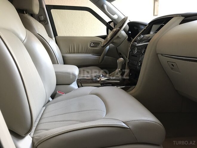 Infiniti QX56 2012, 85,386 km - 5.6 л - Bakı