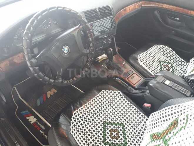BMW 535 1997, 200,350 km - 2.0 l - Zaqatala
