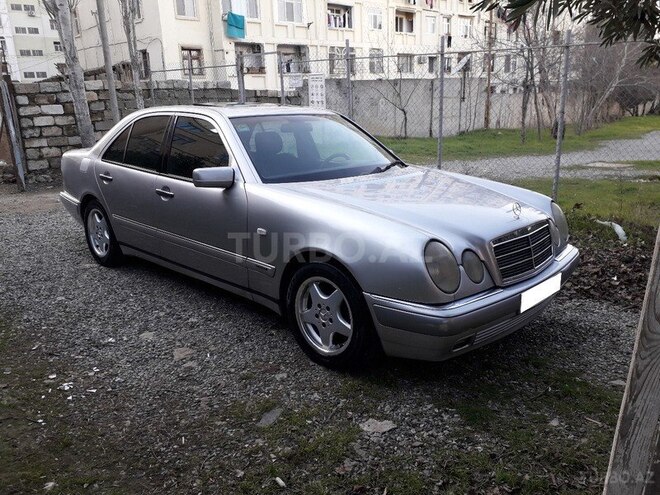 Mercedes E 280 1998, 248,000 km - 2.8 l - Bakı