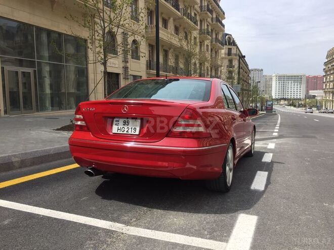 Mercedes C 230 2005, 160,000 km - 2.5 l - Bakı