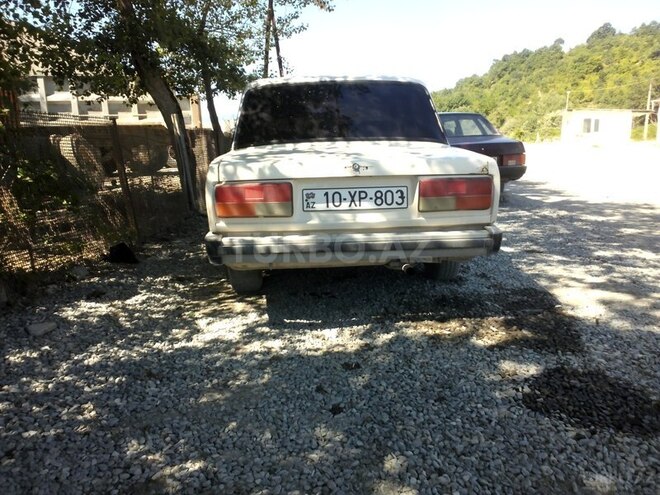 LADA (VAZ) 2105 1999, 8,025,096 km - 1.5 л - Quba