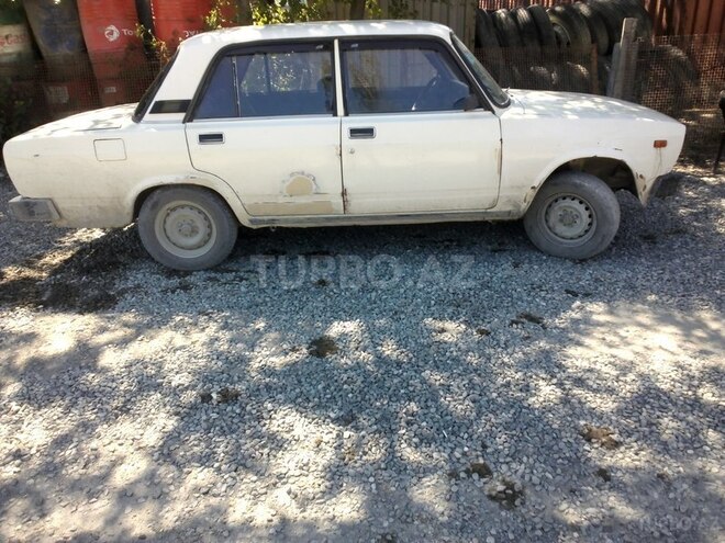 LADA (VAZ) 2105 1999, 8,025,096 km - 1.5 л - Quba