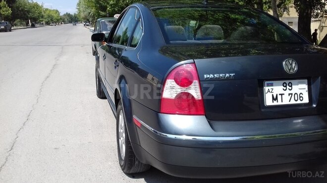 Volkswagen Passat 2003, 312,000 km - 1.8 l - Yevlax