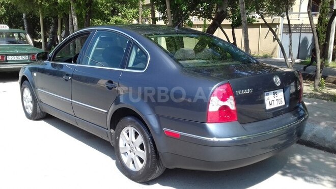 Volkswagen Passat 2003, 312,000 km - 1.8 l - Yevlax