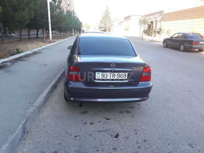 Opel Vectra 1996, 352,000 km - 1.8 l - Bakı