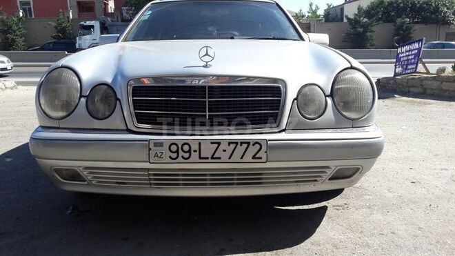 Mercedes E 320 1996, 265,000 km - 3.2 l - Bakı