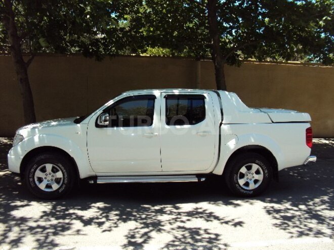 Nissan Navara 2014, 113,000 km - 2.5 l - Bakı