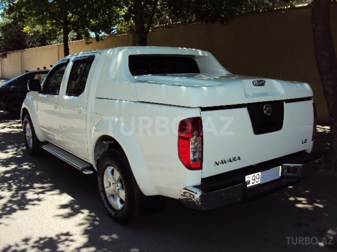 Nissan Navara 2014, 113,000 km - 2.5 l - Bakı