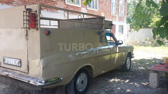 GAZ 24-10 1988, 300,000 km - 2.4 l - Masallı