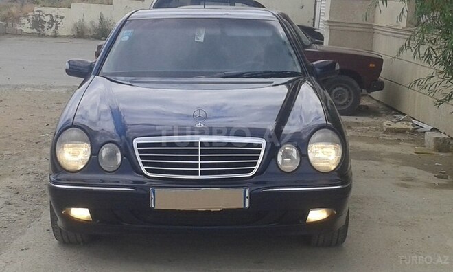 Mercedes E 270 2001, 290,000 km - 2.7 l - Bakı