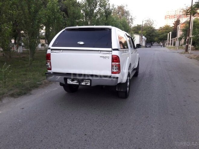 Toyota Hilux 2012, 185,000 km - 2.5 l - Bakı