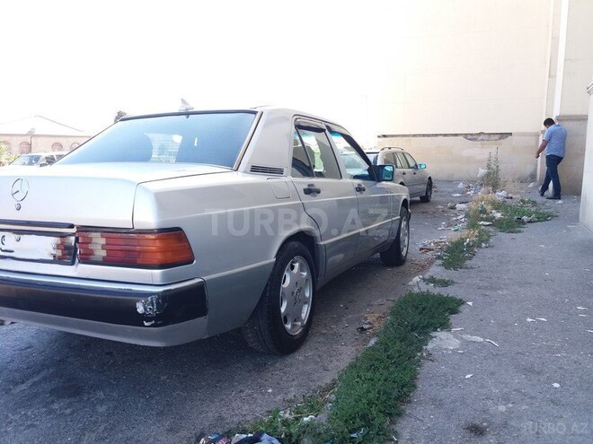 Mercedes 190 1993, 375,000 km - 2.3 l - Bakı