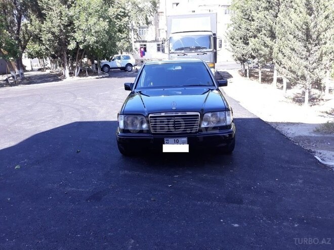Mercedes E 320 1994, 295,000 km - 3.2 l - Sumqayıt