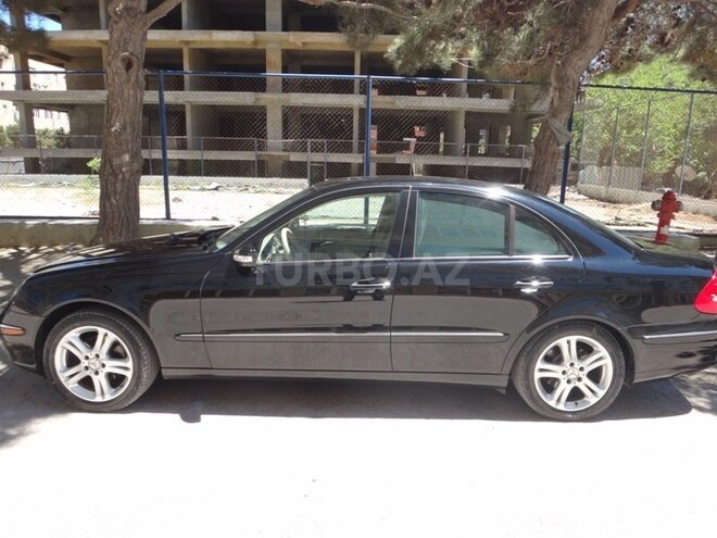Mercedes E 350 2006, 222,000 km - 3.5 l - Bakı