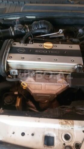 Opel Vectra 1998, 165,000 km - 0.2 l - Şəmkir