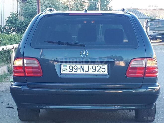 Mercedes E 200 1999, 210,000 km - 2.0 л - Bakı