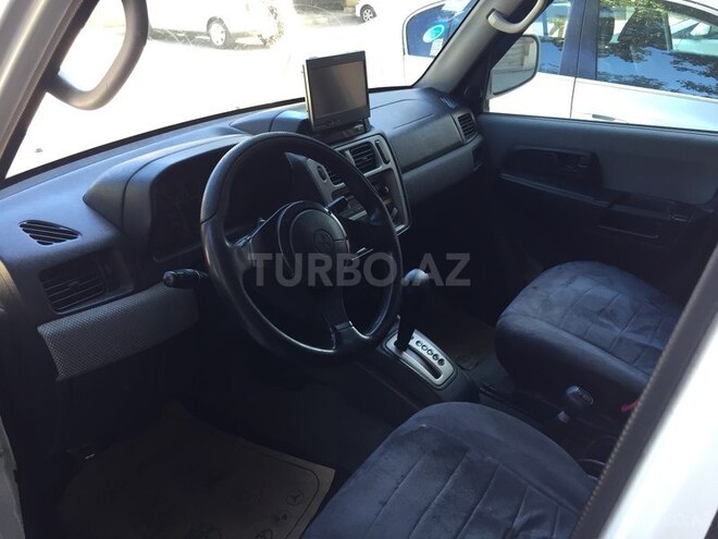 Mitsubishi Pajero io 1999, 270,009 km - 2.0 l - Bakı
