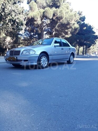 Mercedes C 220 1998, 412,325 km - 2.2 l - Bakı