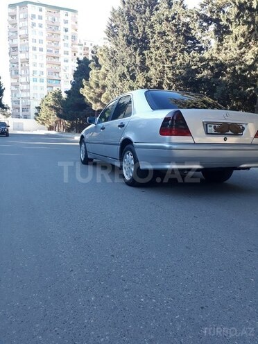 Mercedes C 220 1998, 412,325 km - 2.2 l - Bakı