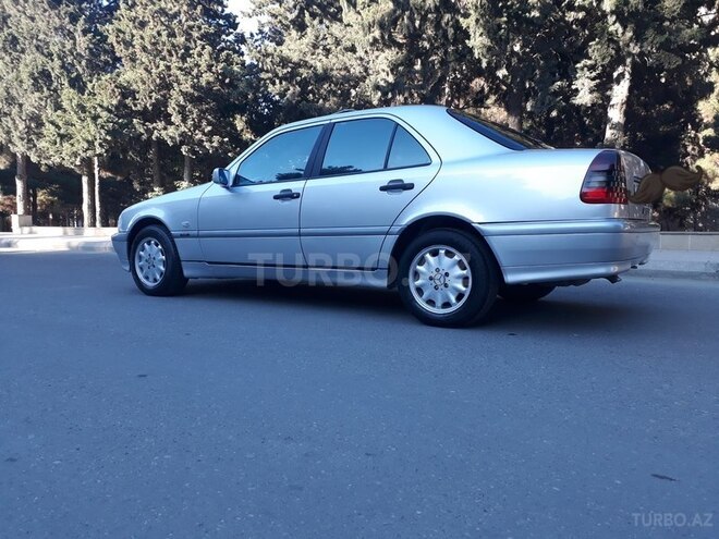 Mercedes C 220 1998, 412,325 km - 2.2 l - Bakı
