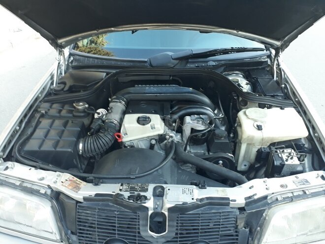 Mercedes C 220 1998, 412,325 km - 2.2 l - Bakı