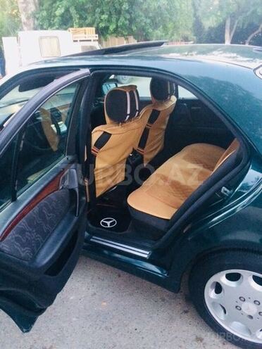 Mercedes E 200 1996, 385,500 km - 2.0 л - Sumqayıt