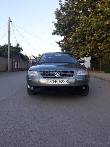 Volkswagen Passat 2001, 221,824 km - 1.8 l - Mingəçevir