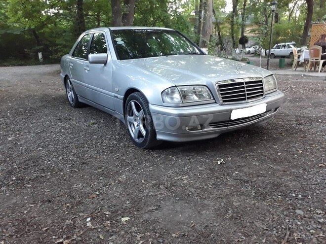 Mercedes C 280 1999, 280,000 km - 2.8 l - Sumqayıt